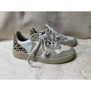 VEJA Womens V-10 Sneakers Animal Print Leather Natural White Shoes Size 9